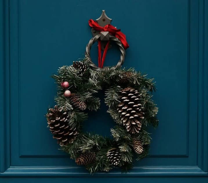 eco-friendly christmas wreath